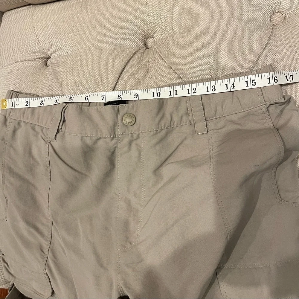 The North Face Pants Convertible Nylon Beige Hiking Cargo Outdoors Mens Size L